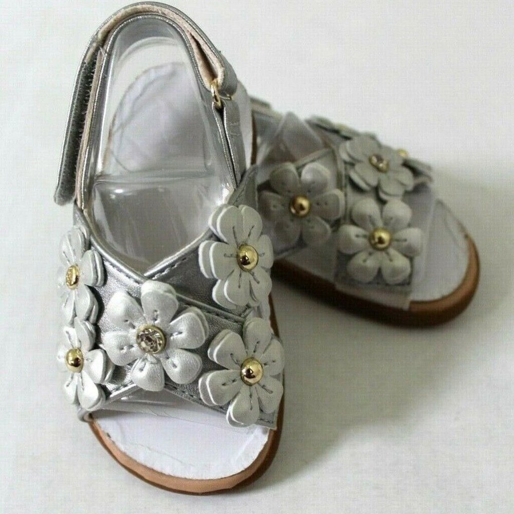 UGG Allaire Shimmer Floral Silver Faux Leather Baby Sandal Size 4/5